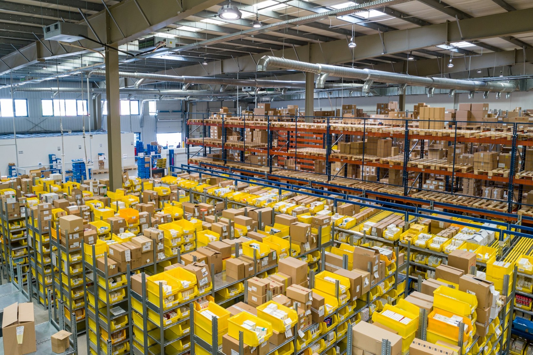 Polo logistico automatizzato
